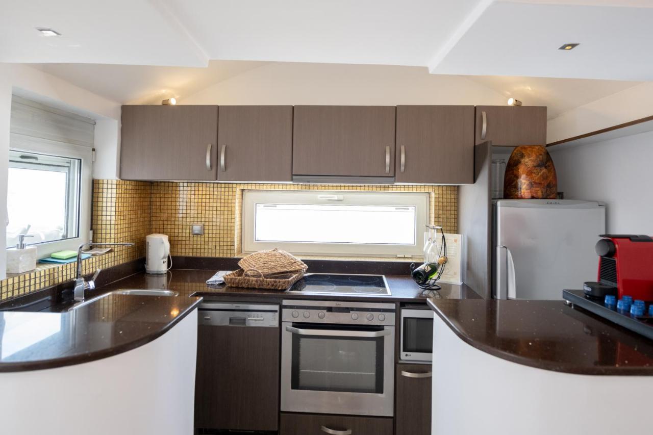 Hyperion Oia Suites Extérieur photo