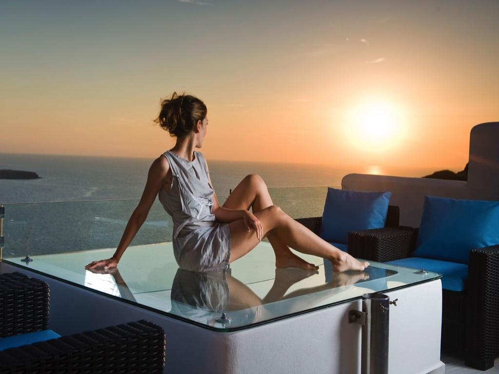 Hyperion Oia Suites Extérieur photo