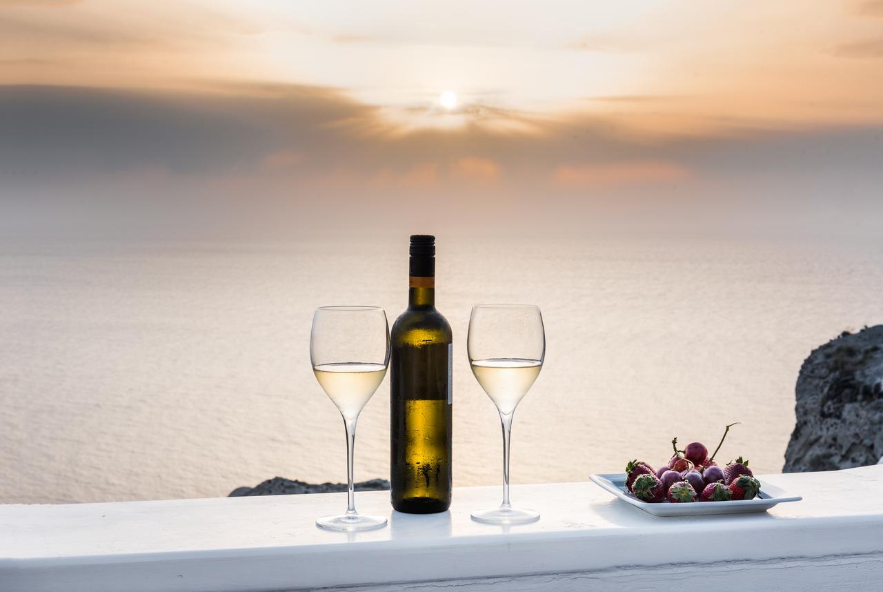 Hyperion Oia Suites Extérieur photo